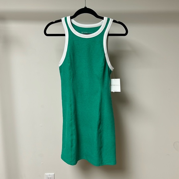 Beyond Yoga | Dresses | Beyond Yoga Outline Dress Green | Poshmark Beyond Yoga | Dresses | Beyond Yoga Outline Dress Green | Poshmark